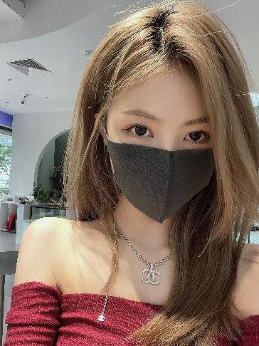 ub被2男同啪+52bailI露出/抖音风变装裸体【2V/186P/2.06G】