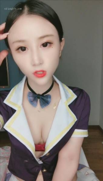 很新鲜170CM高挑黑丝空姐压轴出场[1V 796M ]