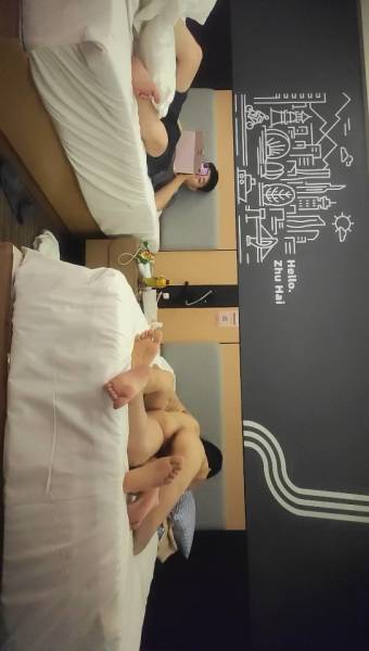 2022-5-26【新人探花】约甜美漂亮小妹[1V 206M 百度盘]