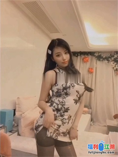 秀人超人气女神『杨晨晨』未流出花絮甄选 无内肉丝情趣丁字 情趣丁字内内超透 圆润翘臀非常诱人【0.86G】