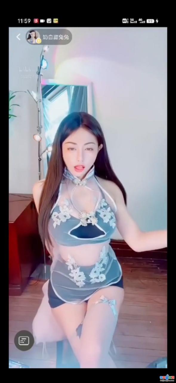 B站主播【奶白甜兔兔】第二视角露B～道具自慰紧张刺激 [24V-322P+1.63G]