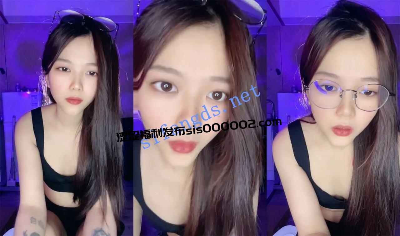 新人~【用棒棒糖砸你哦】甜美学妹初下海~全裸扒逼给你看！